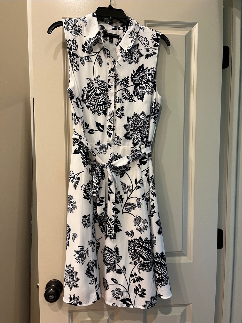 Banana Republic White Dress with Black Floral Print Sleeveless Midi